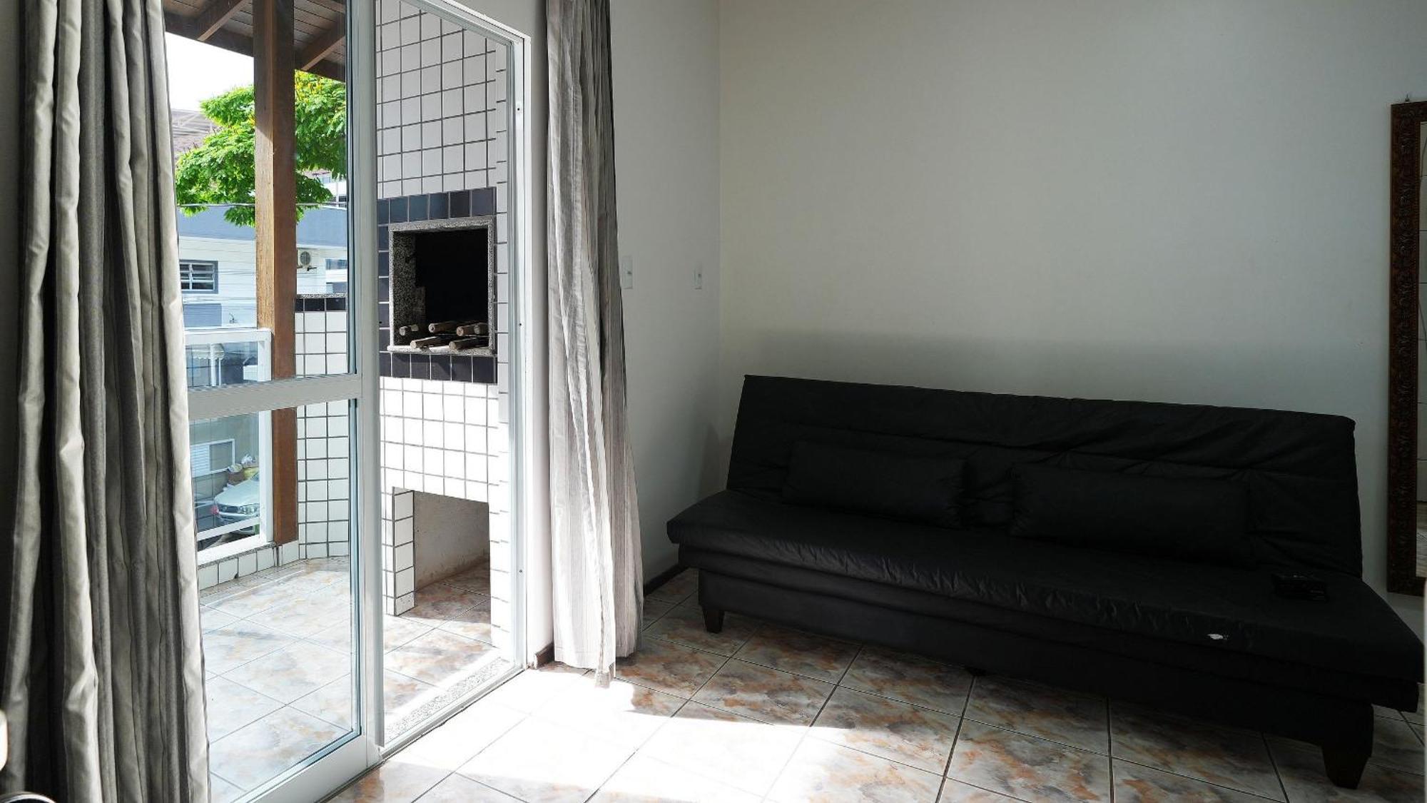 Residencial Adolfo - Mestre Naro Bombinhas Eksteriør billede