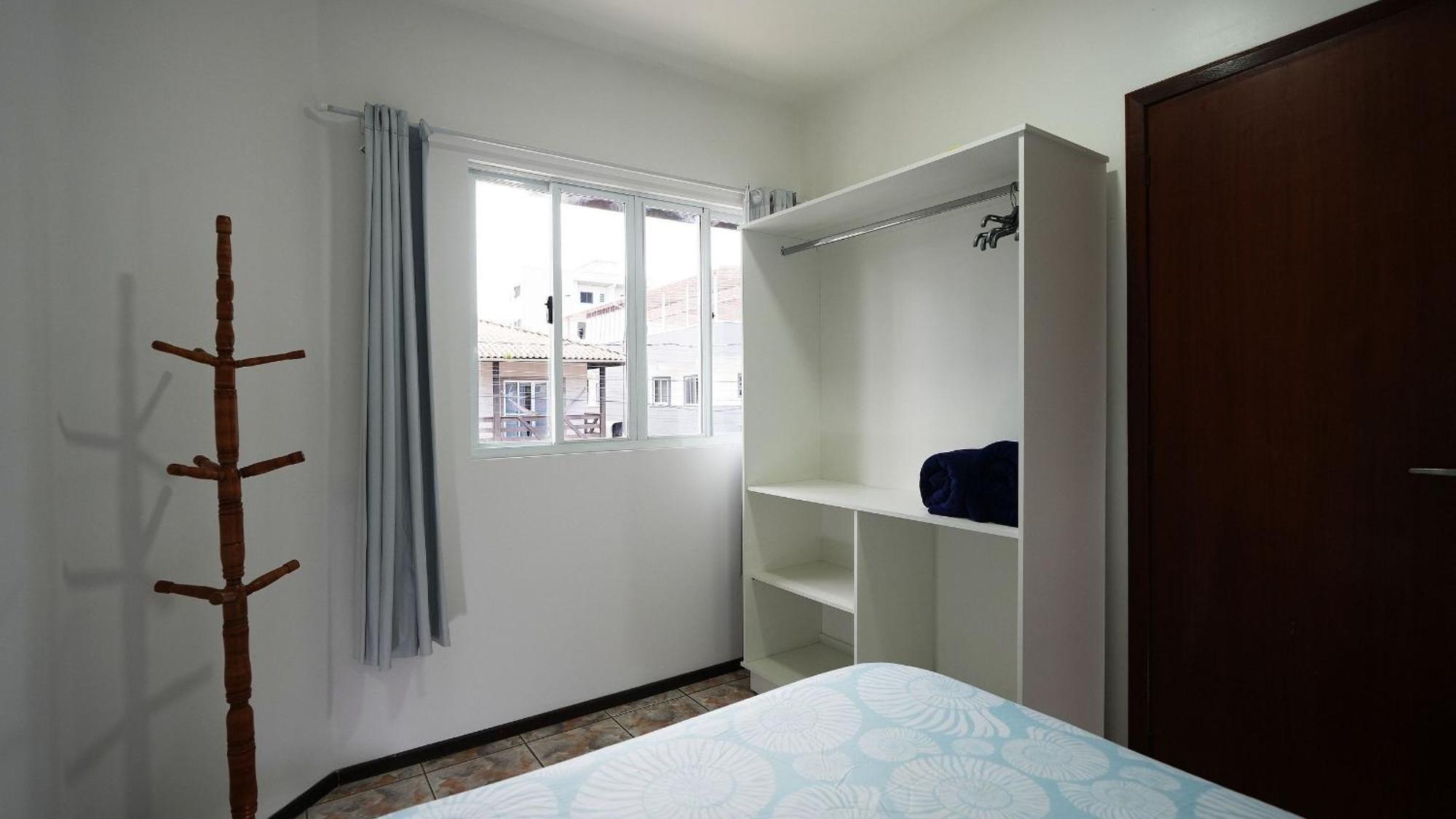 Residencial Adolfo - Mestre Naro Bombinhas Eksteriør billede